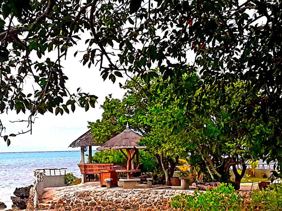 Adayo Cove Resort Siquijor Exterior photo