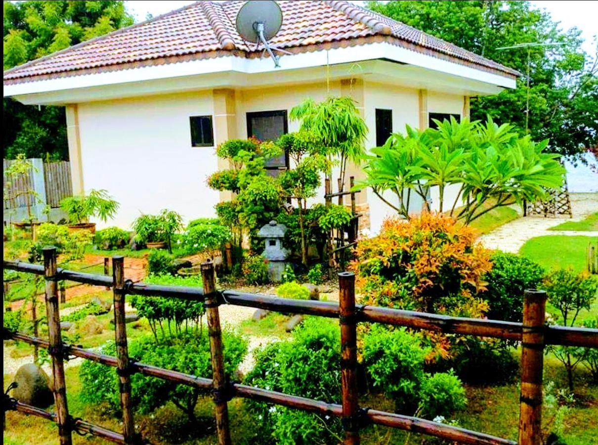 Adayo Cove Resort Siquijor Exterior photo