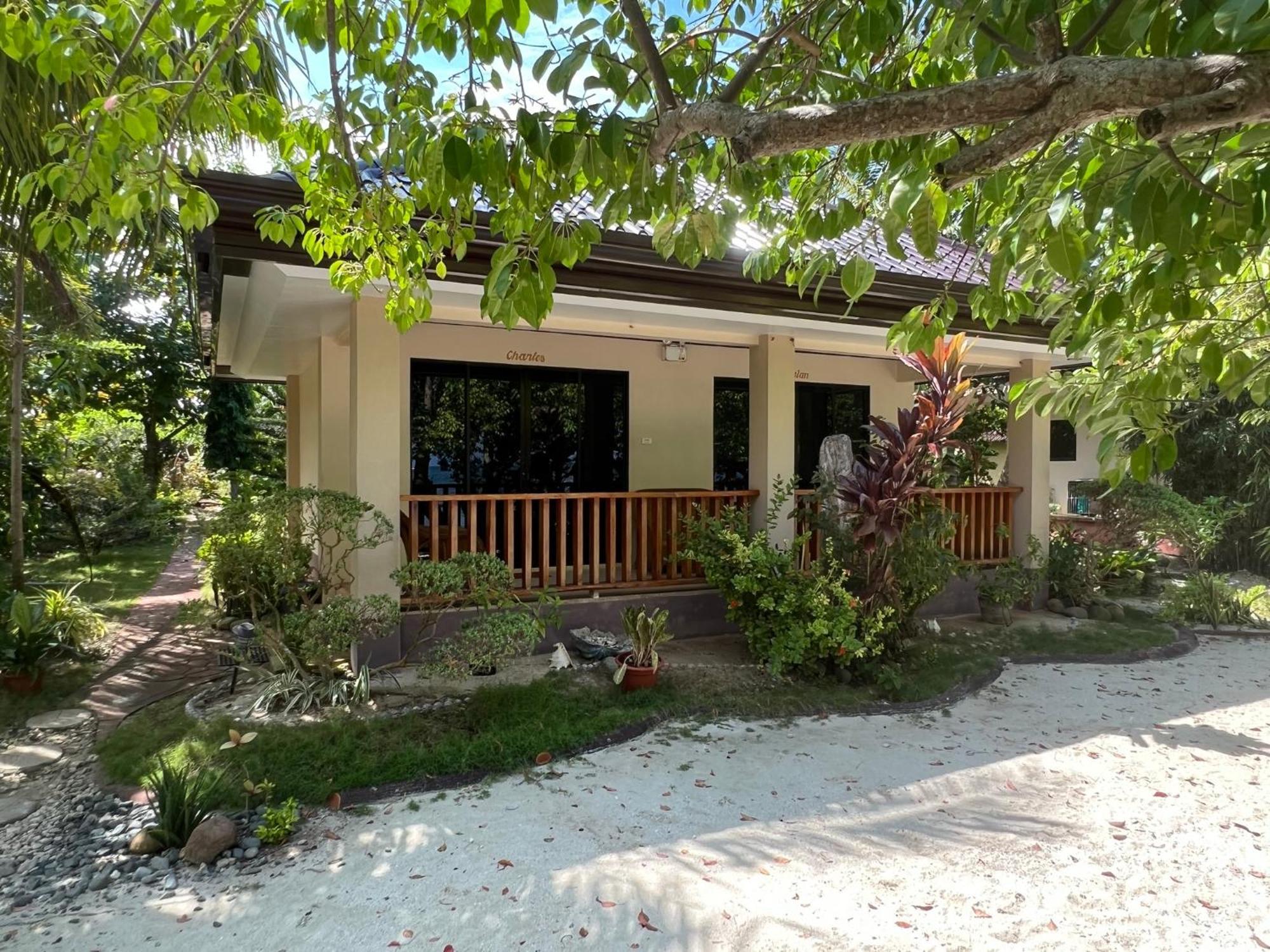 Adayo Cove Resort Siquijor Exterior photo